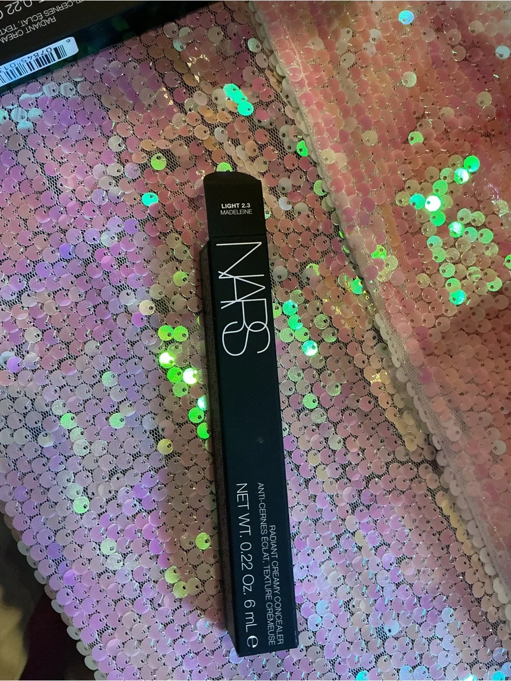 NARS Radiant Creamy Concealer – Light 2.3 Madeleine (Pink)